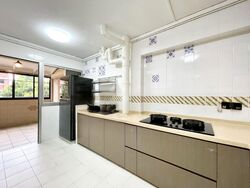 Blk 221 Kovan Green (Hougang), HDB Executive #622864761